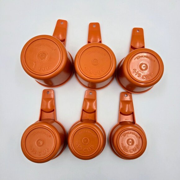 Vintage Tupperware Measuring Cups Set Of 6 Harvest Orange Tangerine ¼ To 1 Cup - Picture 8 of 9